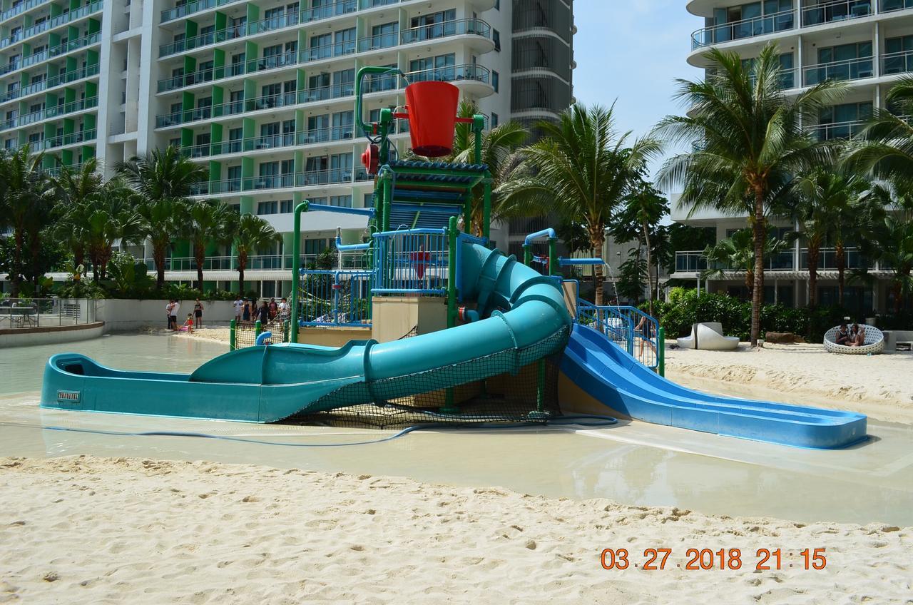 Azure Urban Resort Residences Manila Eksteriør bilde