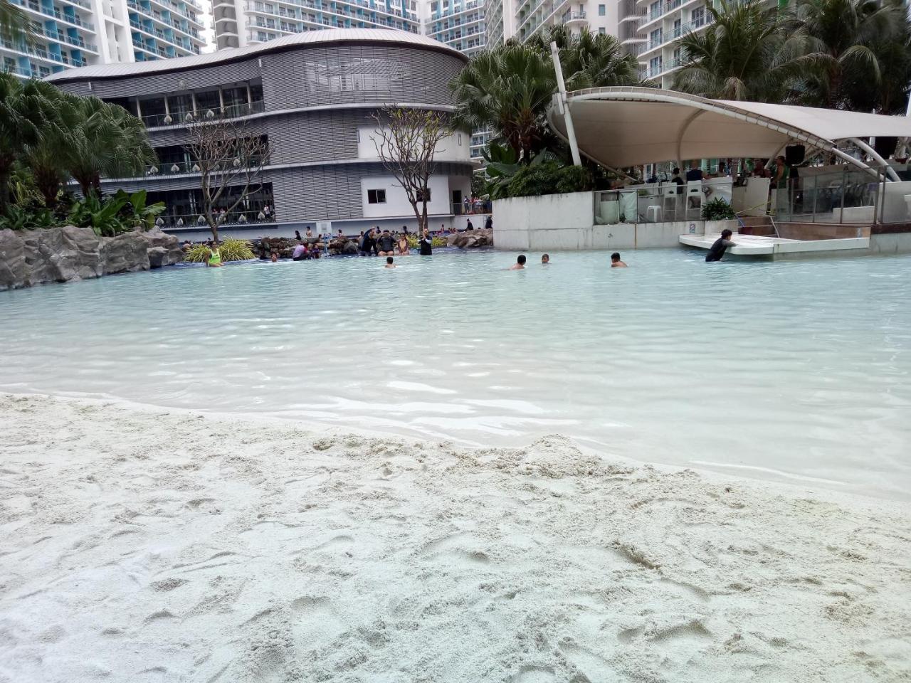 Azure Urban Resort Residences Manila Eksteriør bilde